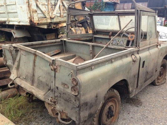 ขายจี๊ป Rover โบราณ ขายจี๊ป Rover โบราณ