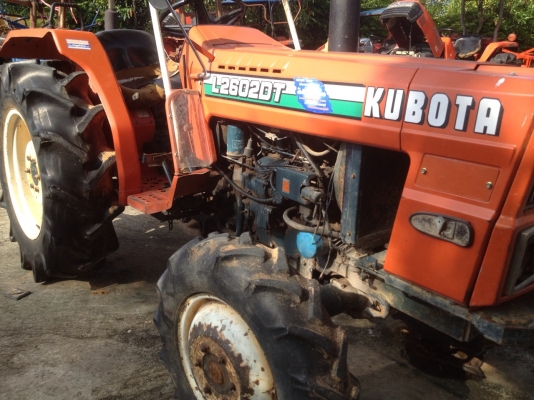 ขายรถไถ KUBOTA L2602 DT 2เพลา 26 แรง เครื่องยนต์ดีเซล 4สูบ