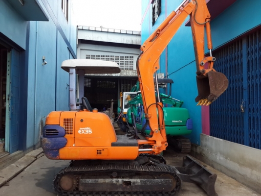 ขาย รถขุด HITACHI รุ่น EX35 มือสองญี่ปุ่น ขาย รถขุด HITACHI รุ่น EX35 มือสองญี่ปุ่น