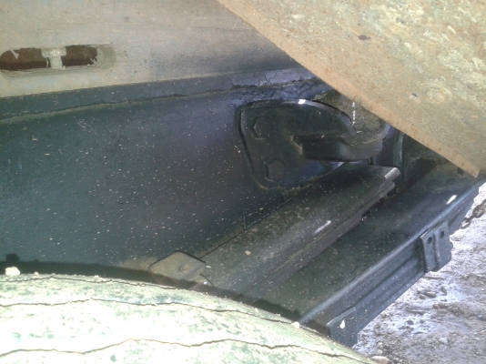 ขาย 6 ล้อ ISUZU NKR  ลูกค้าคุณไพฑูรย์ จ.สระบุรี วางมัดจำแล้ว. ขอบคุณคับ.....