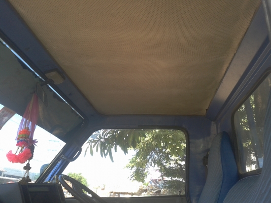 ขาย 6 ล้อ ISUZU NKR  ลูกค้าคุณไพฑูรย์ จ.สระบุรี วางมัดจำแล้ว. ขอบคุณคับ.....