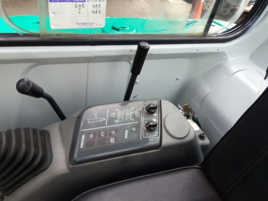 ขาย รถขุดเล็ก KOMATSU รุ่น PC30-7- หัวเก๋ง แทร็กเหล็ก มือสองญี่ปุ่น ขาย รถขุดเล็ก KOMATSU รุ่น PC30-7- หัวเก๋ง แทร็กเหล็ก มือสองญี่ปุ่น