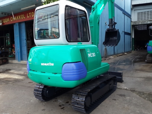 ขาย รถขุดเล็ก KOMATSU รุ่น PC30-7- หัวเก๋ง แทร็กเหล็ก มือสองญี่ปุ่น ขาย รถขุดเล็ก KOMATSU รุ่น PC30-7- หัวเก๋ง แทร็กเหล็ก มือสองญี่ปุ่น
