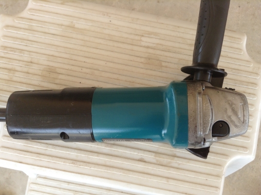 ขายหินเจียร์ ยี่ห้อมากีต้า รุ่น 9556HP