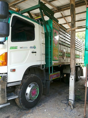 HINO MEGA SERIES 500 - 380 HP EURO3 ปี 52 รถพ่วง3คาน