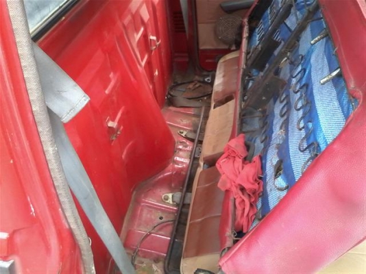 ขาย Toyota LN40 ม้ากระโดด 5 ขอปี 92 เครื่องดีเซล 2200 ทะเบียนเต็มเอกสารพร้อมชุดโอนรถเจ้าของใช้เอง