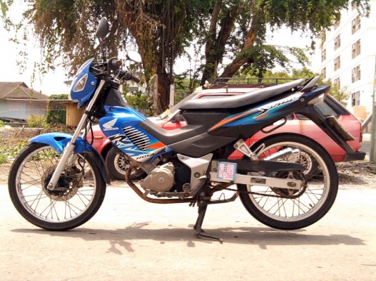 ขออนุญาติขาย Honda Sonic 125 CC. มือเดียว รุ่นไมล์ขาว เดิมๆ