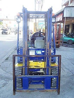 ขายรถยกโคมัสสึ 1.5 ตัน รุ่น17 เครื่องเบนซิน กระบอกคู่ เสาสูง 3 เมตร ยางตันใหม่ พวงมาลัยเพาเว่อร์ สีเดิมจากนอก นำเข้าจากญี่ปุ่น ใช้งานได้ทันที ขายรถยกโคมัสสึ 1.5 ตัน รุ่น17 เครื่องเบนซิน กระบอกคู่ เสาสูง 3 เมตร ยางตันใหม่ พวงมาลัยเพาเว่อร์ สีเดิมจากนอก นำเข้าจากญี่ปุ่น ใช้งานได้ทันที