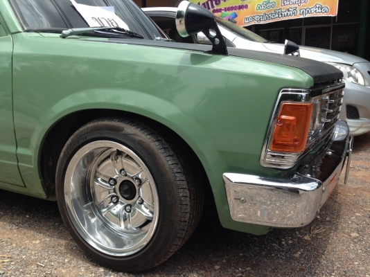 NISSAN 720 แต่ง RETRO สภาพนางฟ้า พร้อมใช่งานได้เลย