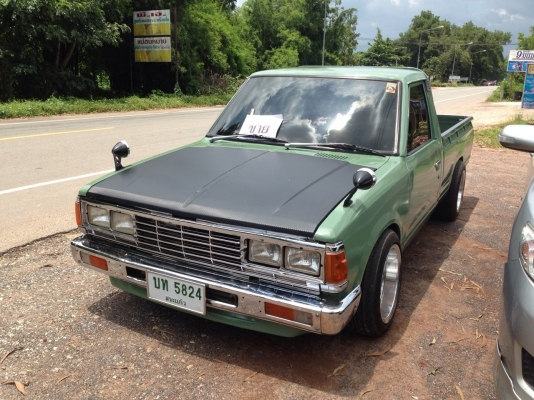 NISSAN 720 แต่ง RETRO สภาพนางฟ้า พร้อมใช่งานได้เลย