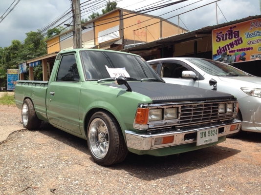 NISSAN 720 แต่ง RETRO สภาพนางฟ้า พร้อมใช่งานได้เลย