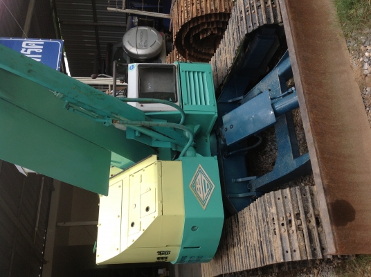 ขายด่วน แบคโฮYanmar B6 มือสอง