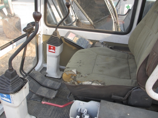 ขายรถขุด Komatsu PC120-5 เก่านอก