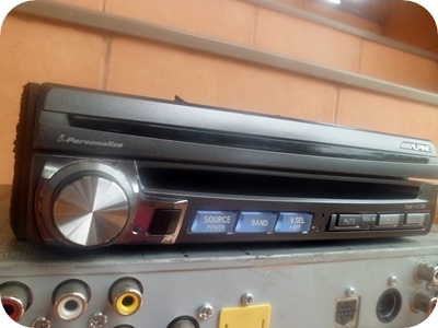 ALPINE DVA D300j ภาพและเสียงสุดยอด  จอ JVC KV-M705