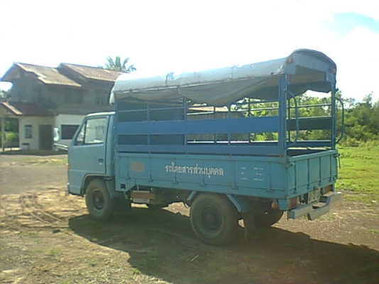 ขาย 4 ล้อ NKR55EU1M รถห้างแท้มือเดียวปี 37 เครื่อง 4JB1 88 แรงม้าแห้งไม่หลวม เกียร์สั้น ดั้มหัวได้ คัสซีสวยตลอดเส้น ยางเต็ม 4 เส้น ทะเบียนเต็มพร้อมโอน