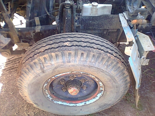 ขาย 4 ล้อ NKR55EU1M รถห้างแท้มือเดียวปี 37 เครื่อง 4JB1 88 แรงม้าแห้งไม่หลวม เกียร์สั้น ดั้มหัวได้ คัสซีสวยตลอดเส้น ยางเต็ม 4 เส้น ทะเบียนเต็มพร้อมโอน