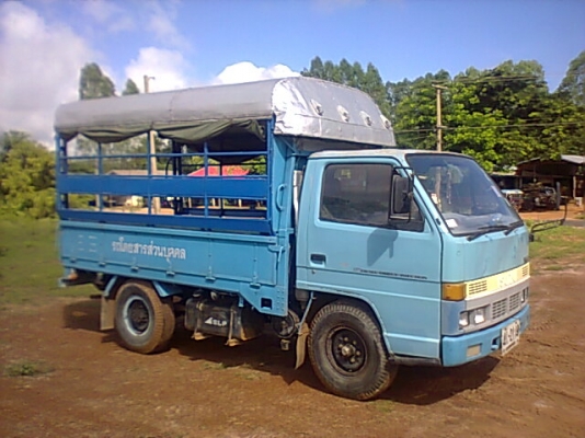 ขาย 4 ล้อ NKR55EU1M รถห้างแท้มือเดียวปี 37 เครื่อง 4JB1 88 แรงม้าแห้งไม่หลวม เกียร์สั้น ดั้มหัวได้ คัสซีสวยตลอดเส้น ยางเต็ม 4 เส้น ทะเบียนเต็มพร้อมโอน