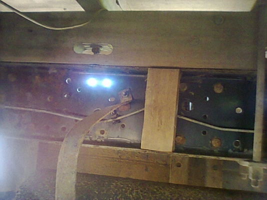 ขาย 4 ล้อ NKR55EU1M รถห้างแท้มือเดียวปี 37 เครื่อง 4JB1 88 แรงม้าแห้งไม่หลวม เกียร์สั้น ดั้มหัวได้ คัสซีสวยตลอดเส้น ยางเต็ม 4 เส้น ทะเบียนเต็มพร้อมโอน