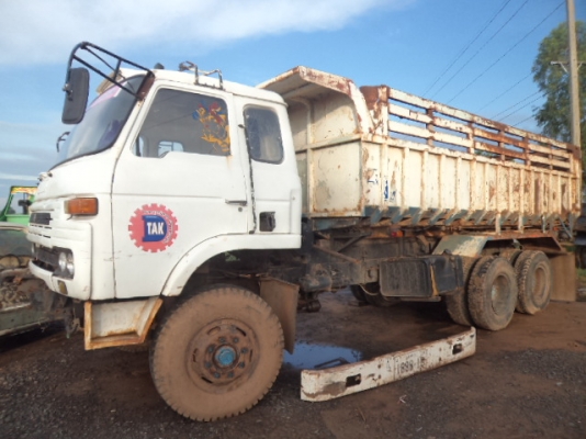 ขายรถ10ล้อดั้ม2เพลานิสสันยูดี ราคาถูกๆๆ (เครื่องพัง)เอกสารแจ้งจอด