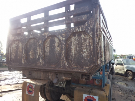 ขายรถ10ล้อดั้ม2เพลานิสสันยูดี ราคาถูกๆๆ (เครื่องพัง)เอกสารแจ้งจอด