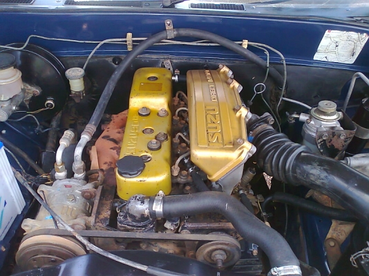 ISUZU SPARK EX ปี 36 รถสวย มีทะเบียนภาษีครบ.