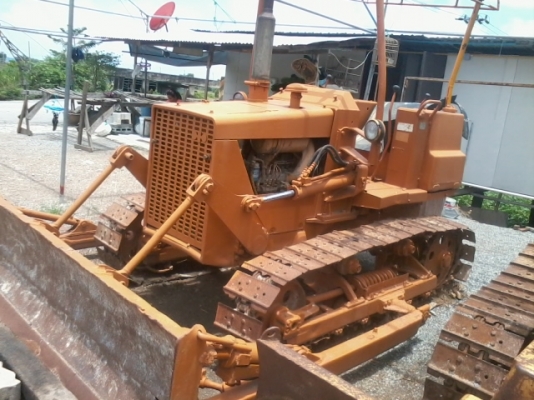 ขายแทรกเตอร์ิโคมัสสุและมิซูบิซิรุ้นห้าสองคันคันละหนึ่งแสนห้าเหมื่อนรถพร้อมใช้งาน