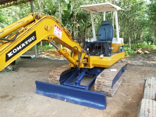 ขายแบคโฮ  pc  40-6  พร้อมหางลาก