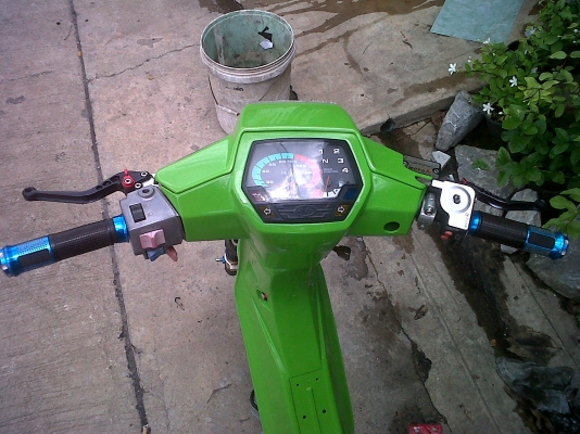 ขายRC100 มีทะเบี่ยนหร้อมโอน ภาษีขาด3ปี 8000บาท