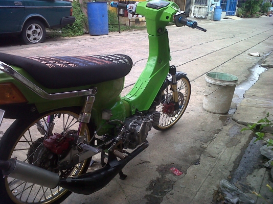 ขายRC100 มีทะเบี่ยนหร้อมโอน ภาษีขาด3ปี 8000บาท