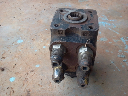 ขายกระปุกพวงมาลัยไฮดรอลิค เมดอินอิตาลี