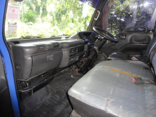 ขาย 6 ล้อ ISUZU NKR71LY52Y 130 เทอร์โบว์ รถห้าง ปี 45