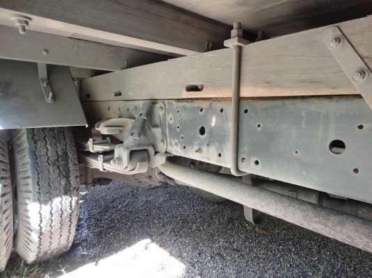 ขาย 6 ล้อ ISUZU NKR71LY52Y 130 เทอร์โบว์ รถห้าง ปี 45