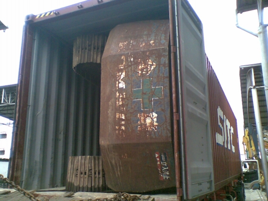 ต้องการขายรถแบคโฮยี่ห้อ komatsu-pc100-5รถนอกสภาพดีมากๆนำเข้จากญี่ปุ่น