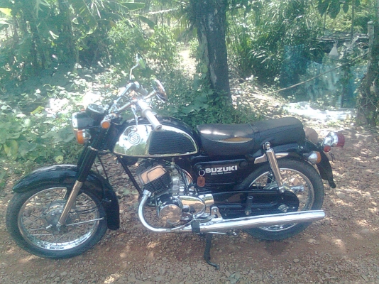 suzuki k125 ตัดใจขายเพื่อนรักซักคันไม่มีเวลาดูแล  ขอบอกว่าคันนี้ไม่งอแงมันรักเจ้าของน่ะ เอกสารครบ