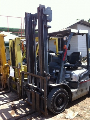 โฟล๊คลิฟ  NISSAN นำเข้าจากญี่ปุ่น สภาพดีมากใช้ได้ทั้งเบนซินและ LPG