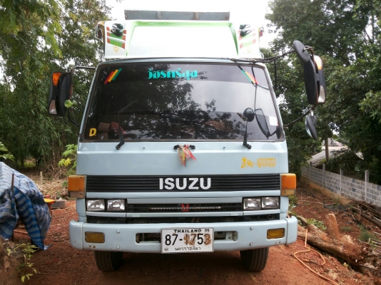 ขาย6ล้อดั๊ม ISUZU ROCKY FRR11L 175HP เครื่อง6BG1 175แรงวางมาใหม่(ลงเล่ม) ฟิต ไม่เยิ้มไม่หลวม พ.พาวเวอร์ เบรคทริฟฟี่ แอร์ กระบะดั๊มเหล็กสภาพดีพื้นดีไม่ผุข้างมีผุนิดหน่อย หัวสวยไม่ผภายในดีคอนโซลครบ ช่วงล่างแน่นคัสซีดีใหญ่ไม่ผุไม่บวม มีตำหนิ ปะมา 2-3จุดตามรู