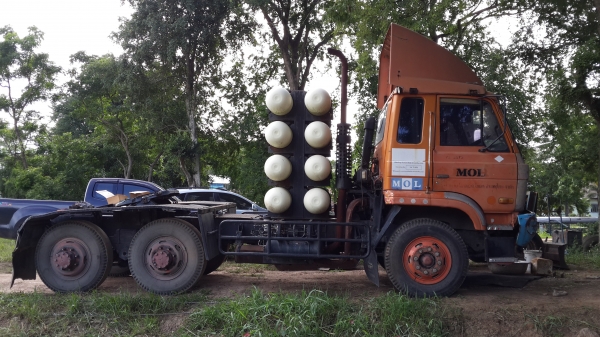 หัวลาก UD 290