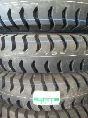 ยางรถบรรทุก Firestone (L-542) ขนาด 1000 ขอบ 20" ราคาชุดละ 8,990 บาท