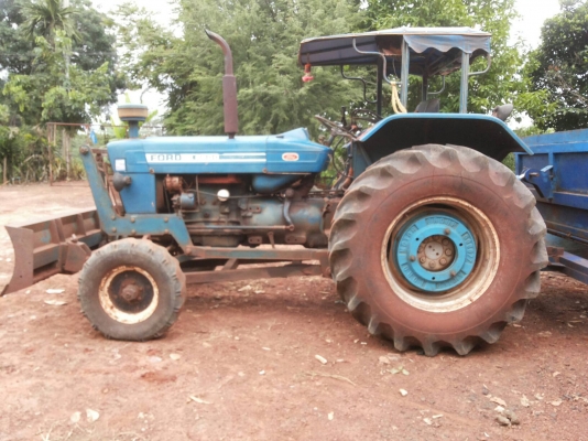 (มีคลิป)ขายรถไถ1เพลาสภาพสวยเดิมๆบางๆใช้งานน้อย FORD77 T1 TURBO เครื่องแน่นแรง ไม่หลวมเกียร์ดีไม่มีหลุด แขนสวยไม่ปะ ไอดีเหลี่ยมฝาครอบเครื่องแห้งดีไม่เยิ้ม สีซีดหน่อย ระบบไฟ ระบบไฮฯ PTO ใช้งานได้ปกติ ยางสวย4เส้น พร้อมอุปกรณ์2ชิ้น ใบดัน ผาน3(เลือกหางได้1ชิ้น