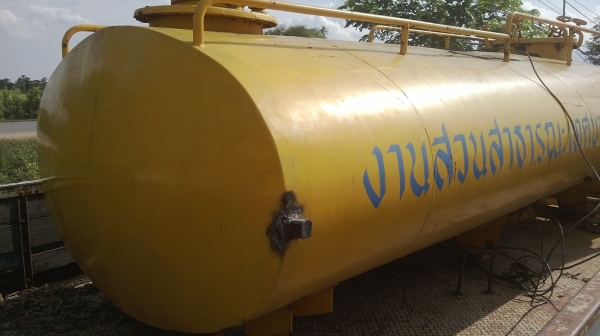 ถังน้ำพร้อมตัวปั่น