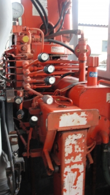 ขายเครน MAEDA รุ่น LOX 2.5 ตัน