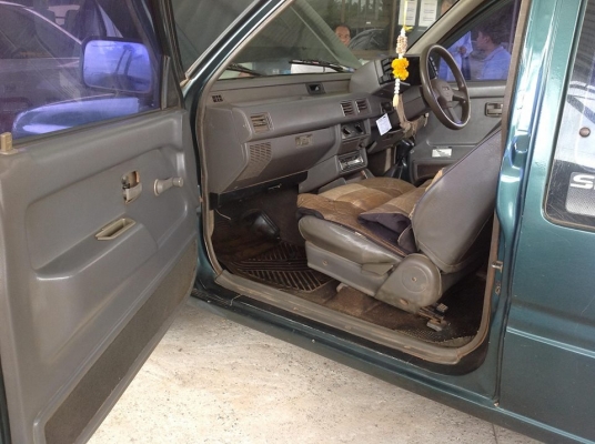 ขาย มังกร ปี 1994 พวงมาลัยธรรมดา รถซอกเดิม ติดบาง ขาย มังกร ปี 1994 พวงมาลัยธรรมดา รถซอกเดิม ติดบาง