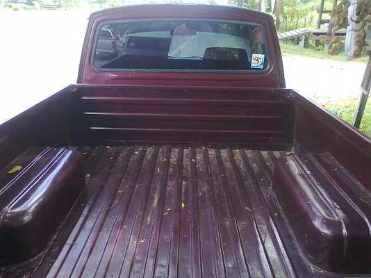 Mazda 1400E ปี 37 รถสวย มีแอร์ มีทะเบียนครบ.