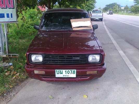 Mazda 1400E ปี 37 รถสวย มีแอร์ มีทะเบียนครบ.