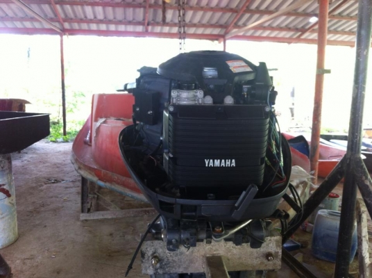 ต้องการขายเครื่องเรือ YAMAHA 115 Hp  เครื่องใหม่ใช้ไม่ถึง 100 ชม.