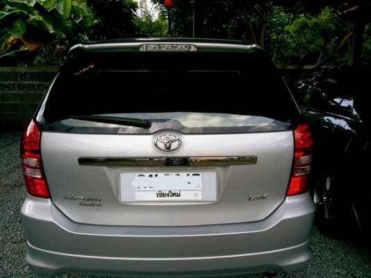 ขาย TOYOTA WISH ปี 2004 สีเงิน  ตัว Top Limitted มี Sunroof รถบ้านล้านเปอร์เซ็น
