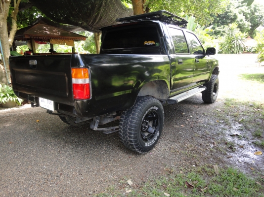 ขาย TOYOTA RN40 4 ประตู ยกสูง สวยๆ