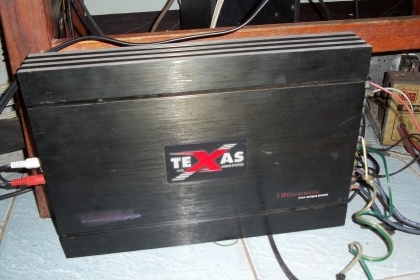 เหมายกชุดครับ class AB 4ch  3600watt 2ตัว class D 5000watt  1ตัว