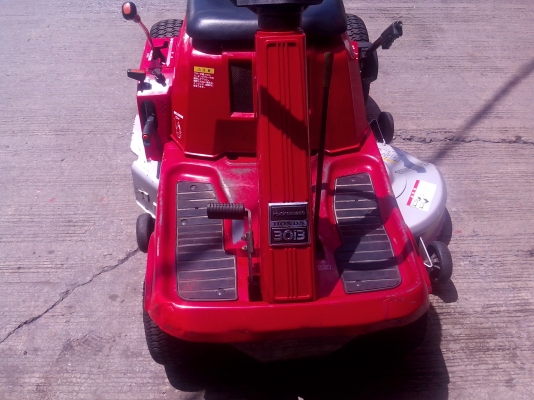 ขายรถตัดหญ้าเก่าญี่ปุ่นสภาพสวยครับ จัดส่งได้ครับ ขายรถตัดหญ้าเก่าญี่ปุ่นสภาพสวยครับ จัดส่งได้ครับ