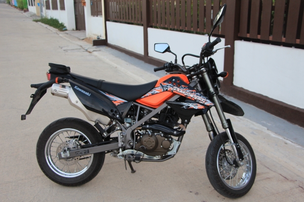 ขาย D-tracker 150 CC ขาย D-tracker 150 CC